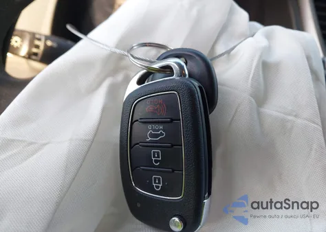 2018 Hyundai Tucson Se из США, поврежденный, VIN KM8J23A46JU801961